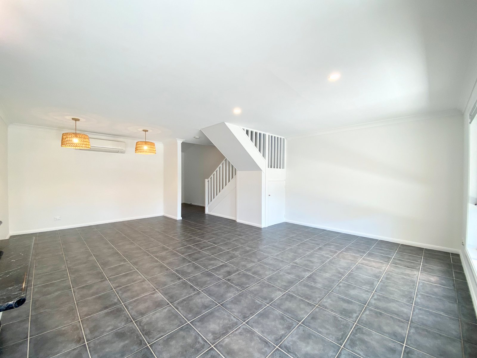 2/41 Albacore Drive CORLETTE 4