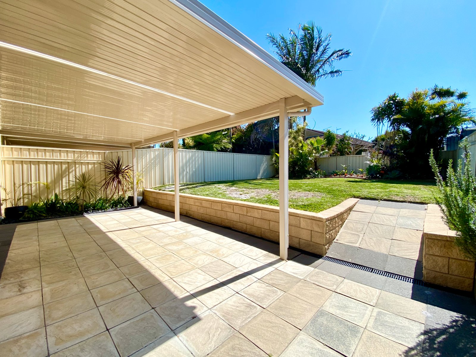 2/41 Albacore Drive CORLETTE 19