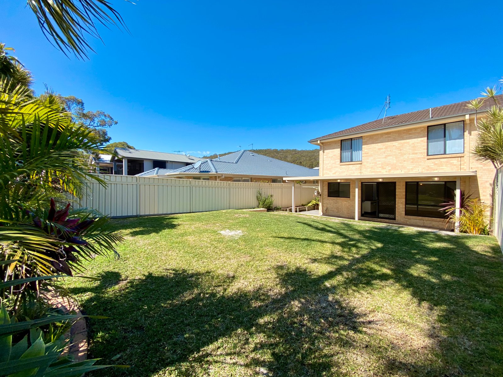 2/41 Albacore Drive CORLETTE 16