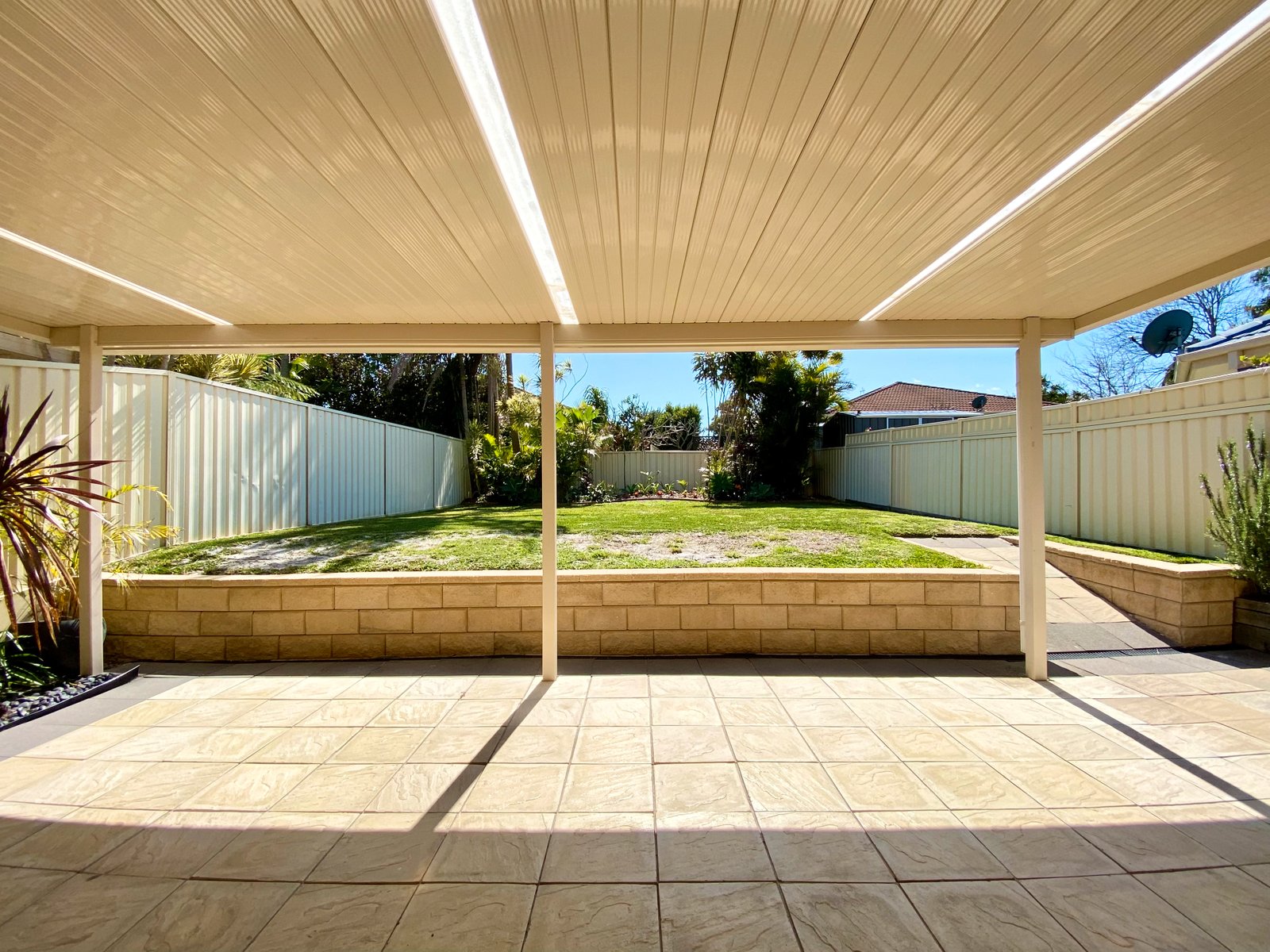 2/41 Albacore Drive CORLETTE 18