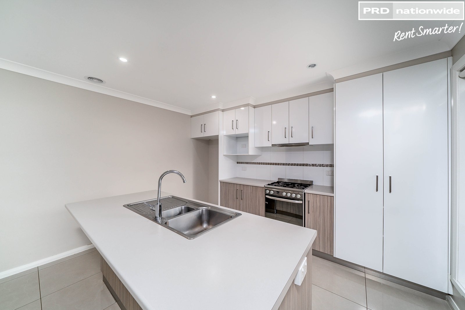 2/41 Breasley Crescent ESTELLA 1