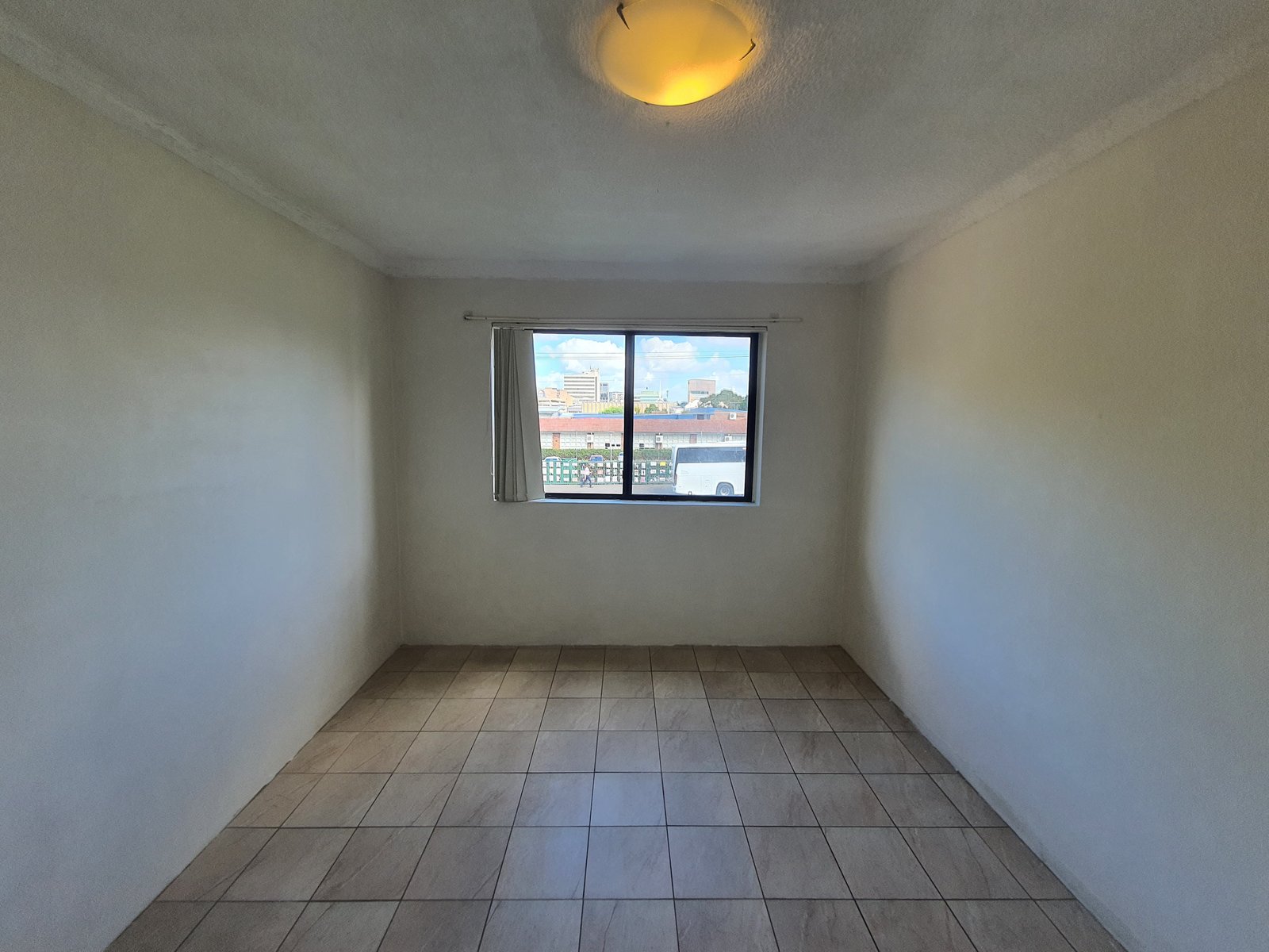 2/41 Campbell Street LIVERPOOL 6