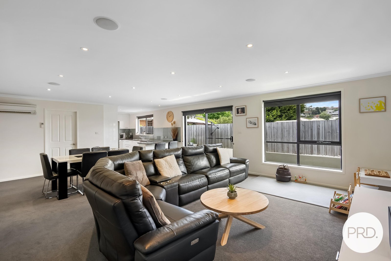 2/41 Churinga Waters Drive OLD BEACH 9