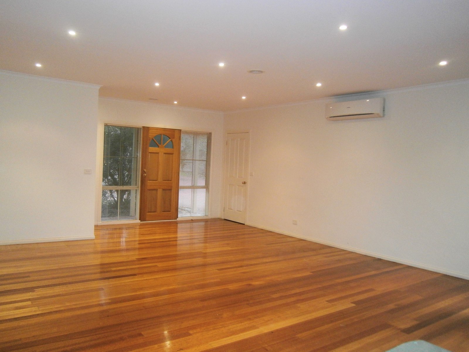 Gallery: 2/41 Douglas Street
