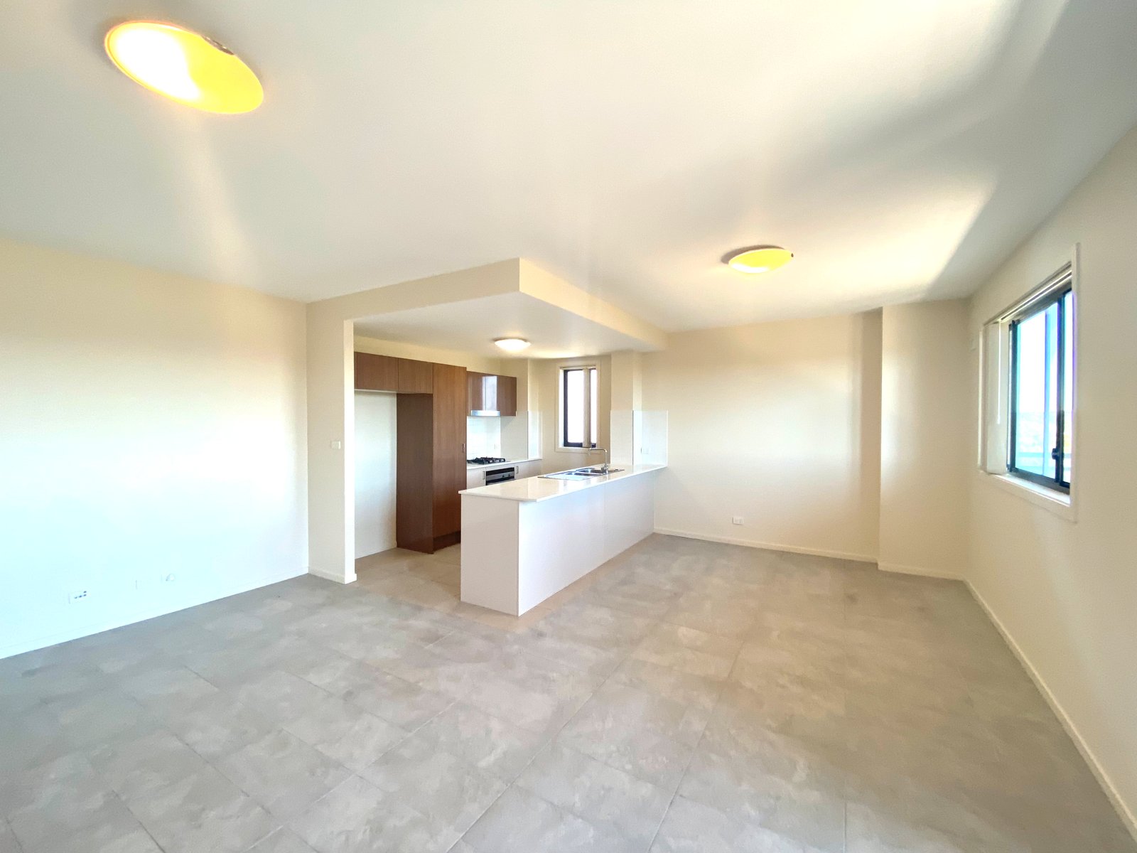 24/1 Goulburn Street WARWICK FARM 2