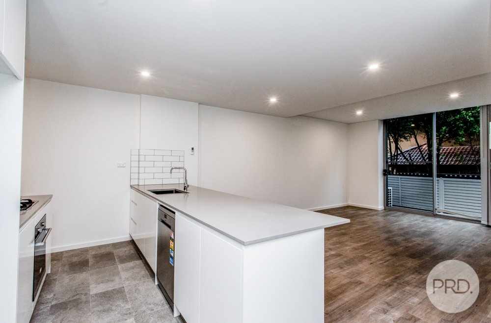 2/41 Hope Street PENRITH 4