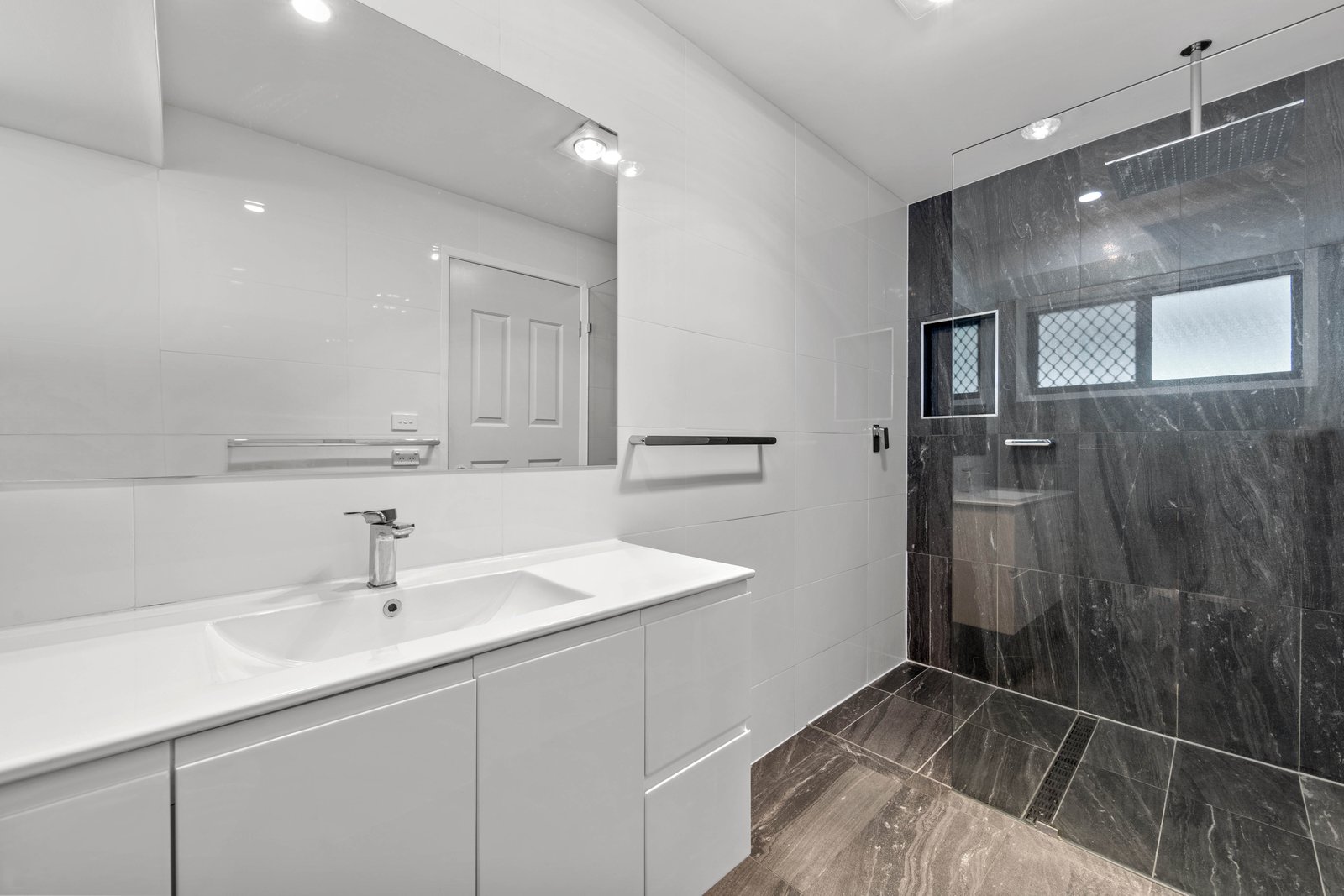 24/1 Kentwood Drive ROBINA 10