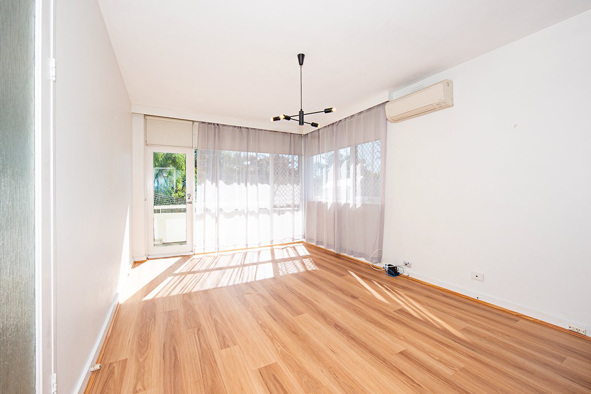 Gallery: 2/41 Kooyong Road