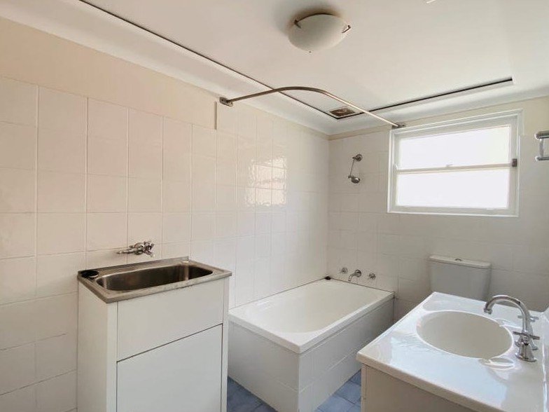 2/41 Macquarie Place MORTDALE 6