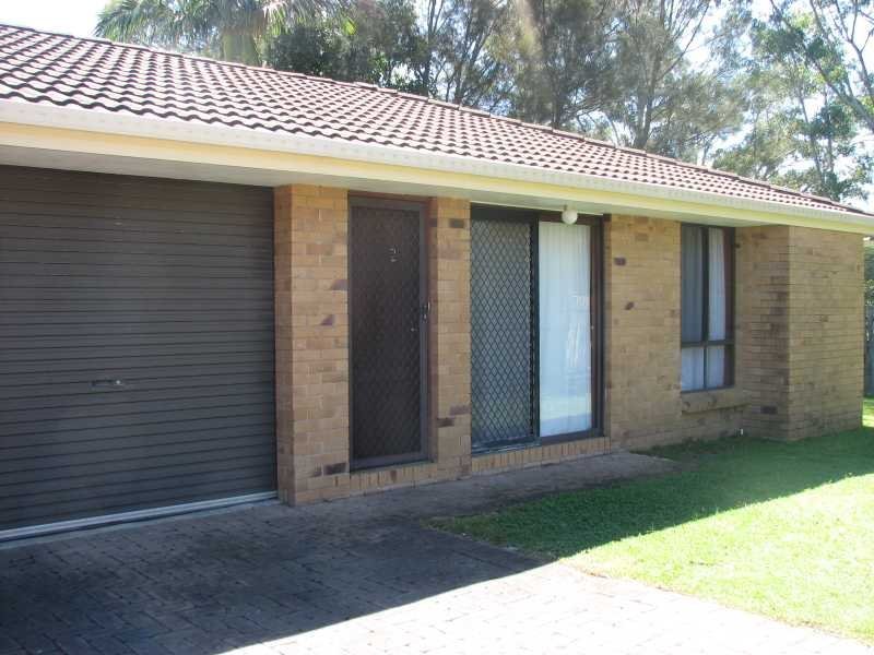 2/41 Morinda Way LABRADOR 1