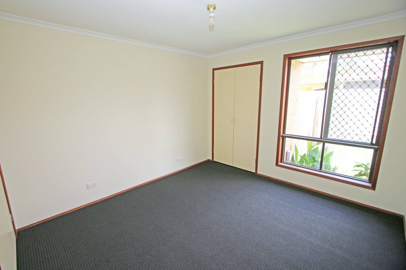 2/41 Morinda Way LABRADOR 7