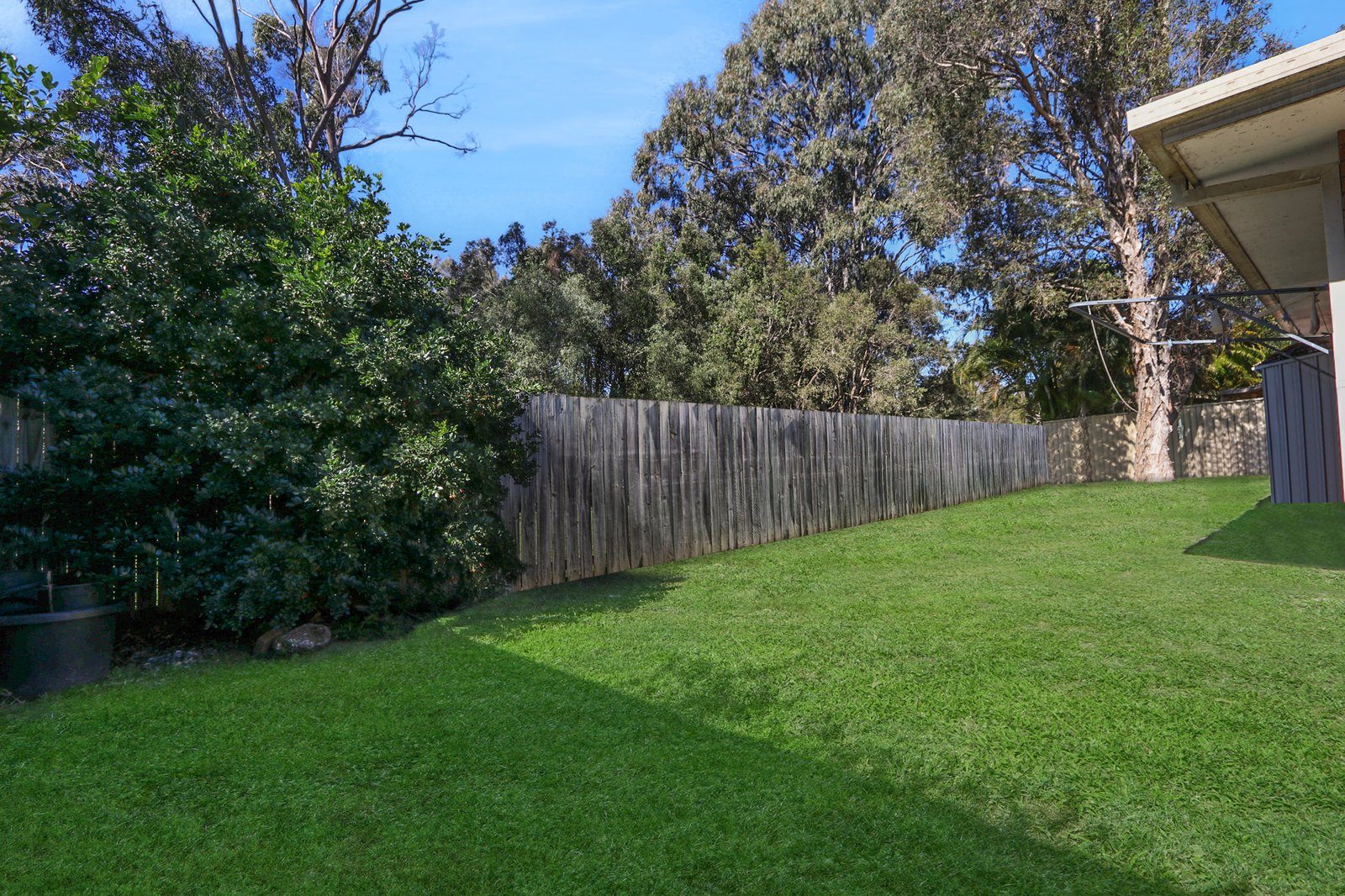 2/41 Morinda Way LABRADOR 11