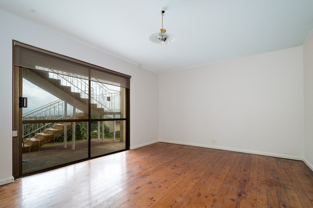 2/41 Robertson Street PORT KEMBLA 2