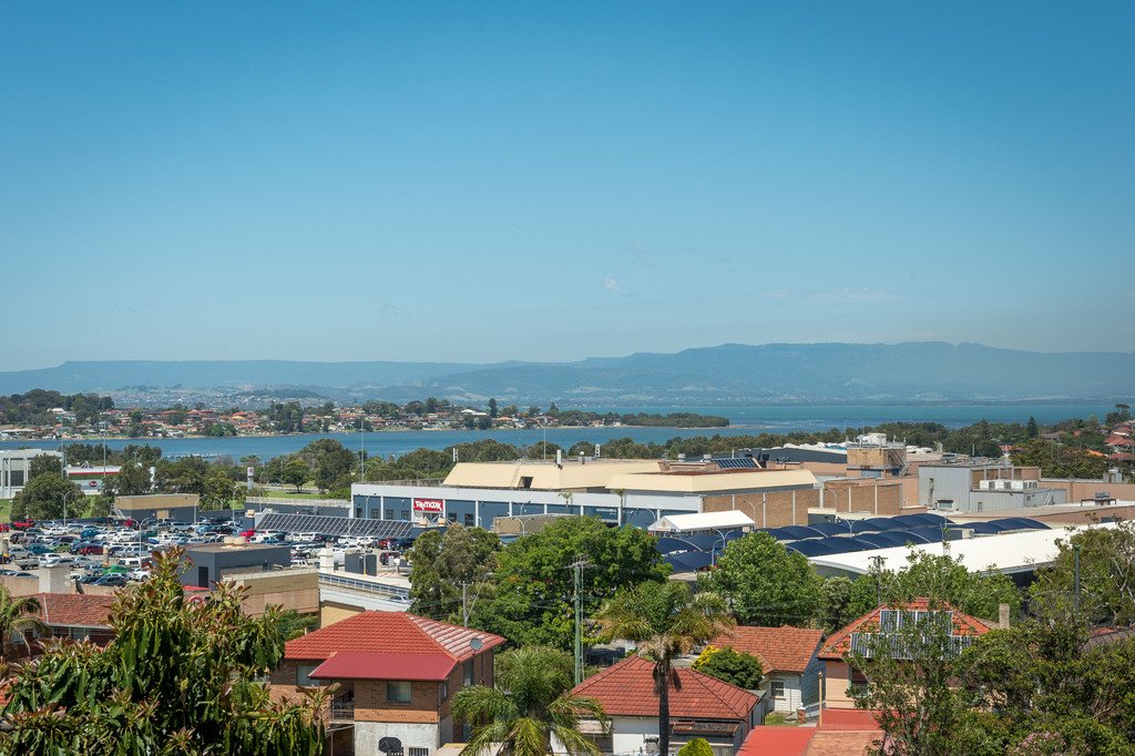 2/41 Robertson Street PORT KEMBLA 6