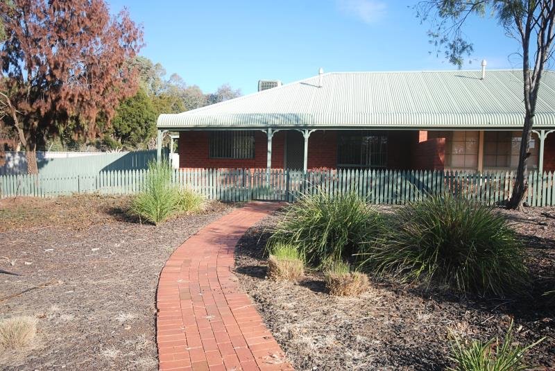 2/41 Schipp Street FOREST HILL 1