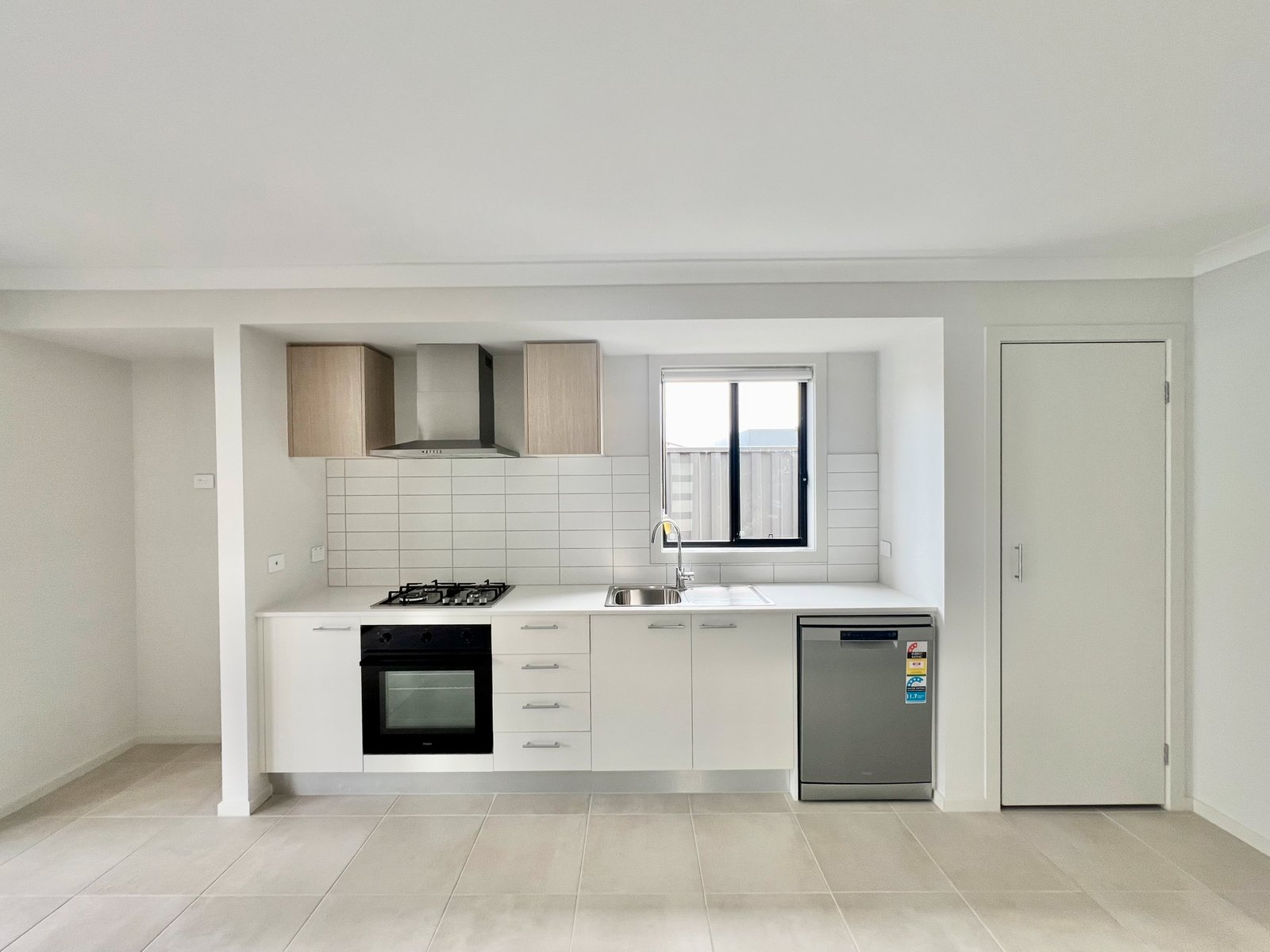 Gallery: 2/41 Serene Terrace