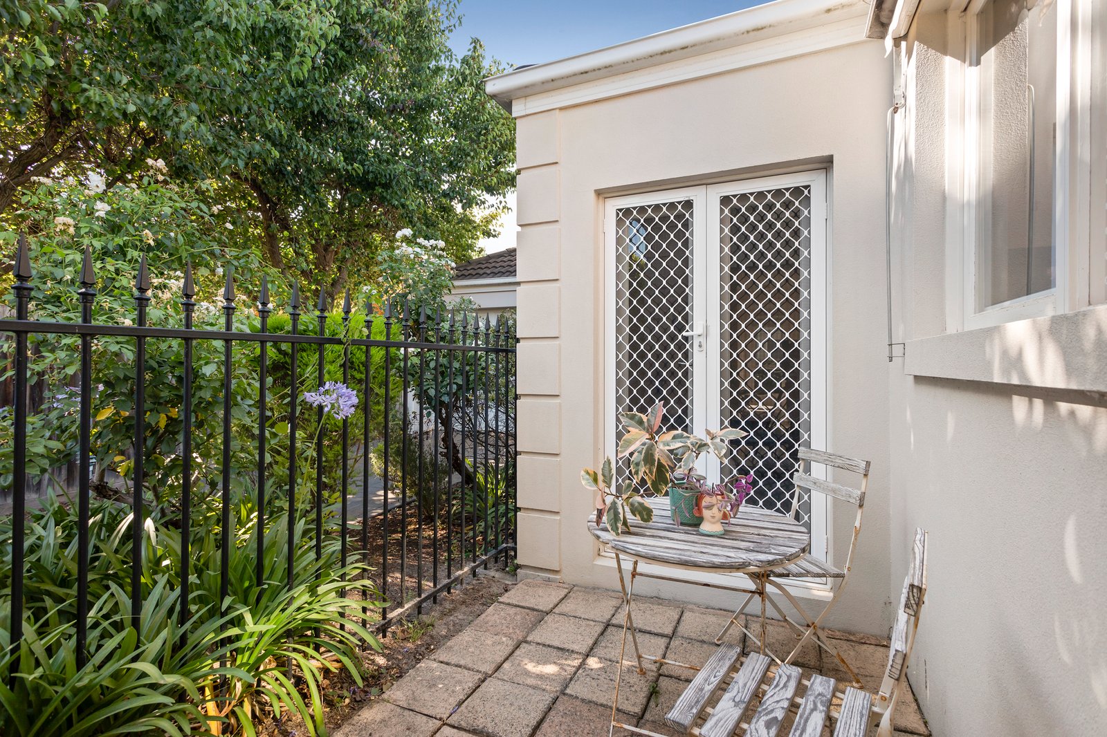 Real Estate and Property in 2/41 Snowdon Avenue, Caulfield, VIC