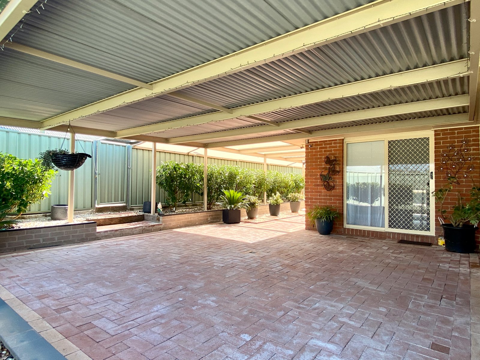 241 Vickers Road LAVINGTON 11