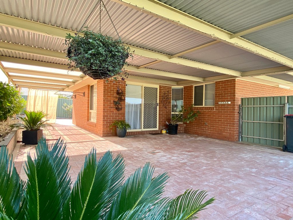 241 Vickers Road LAVINGTON 11