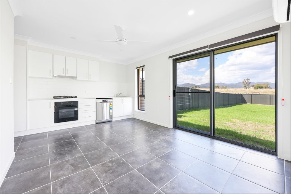 2/41 Wattle Street KOOTINGAL 6