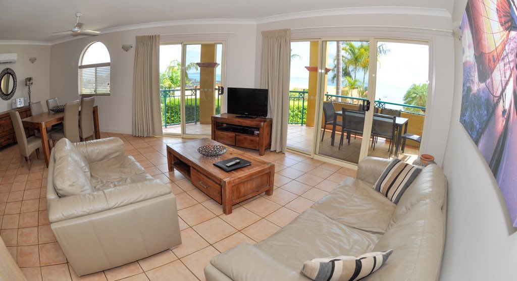 24/10 Golden Orchid Drive AIRLIE BEACH 3
