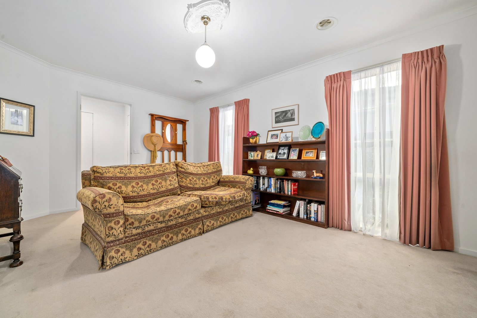 Gallery: 2/410 Nepean Highway