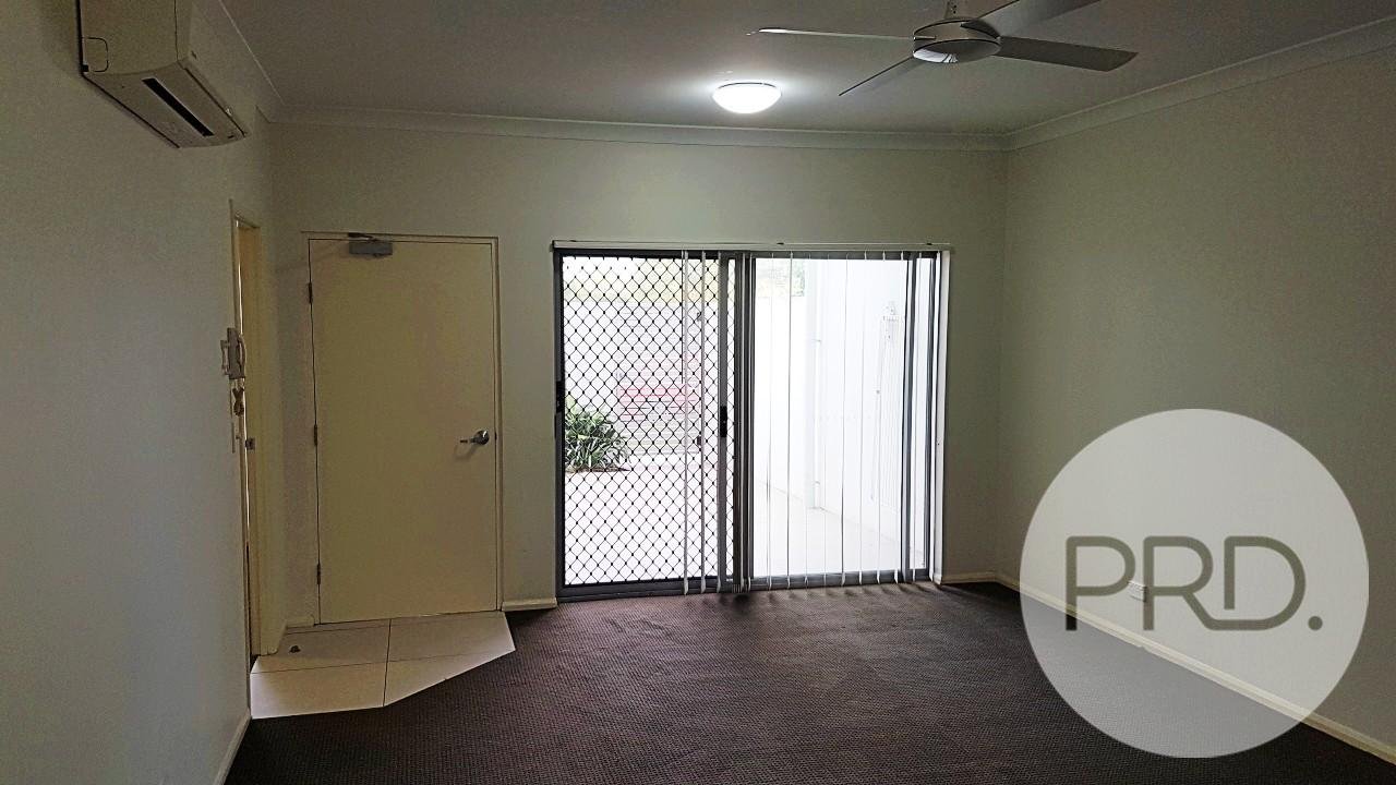 2/410 Zillmere Road (Entry Via Seeney Street)  ZILLMERE 2