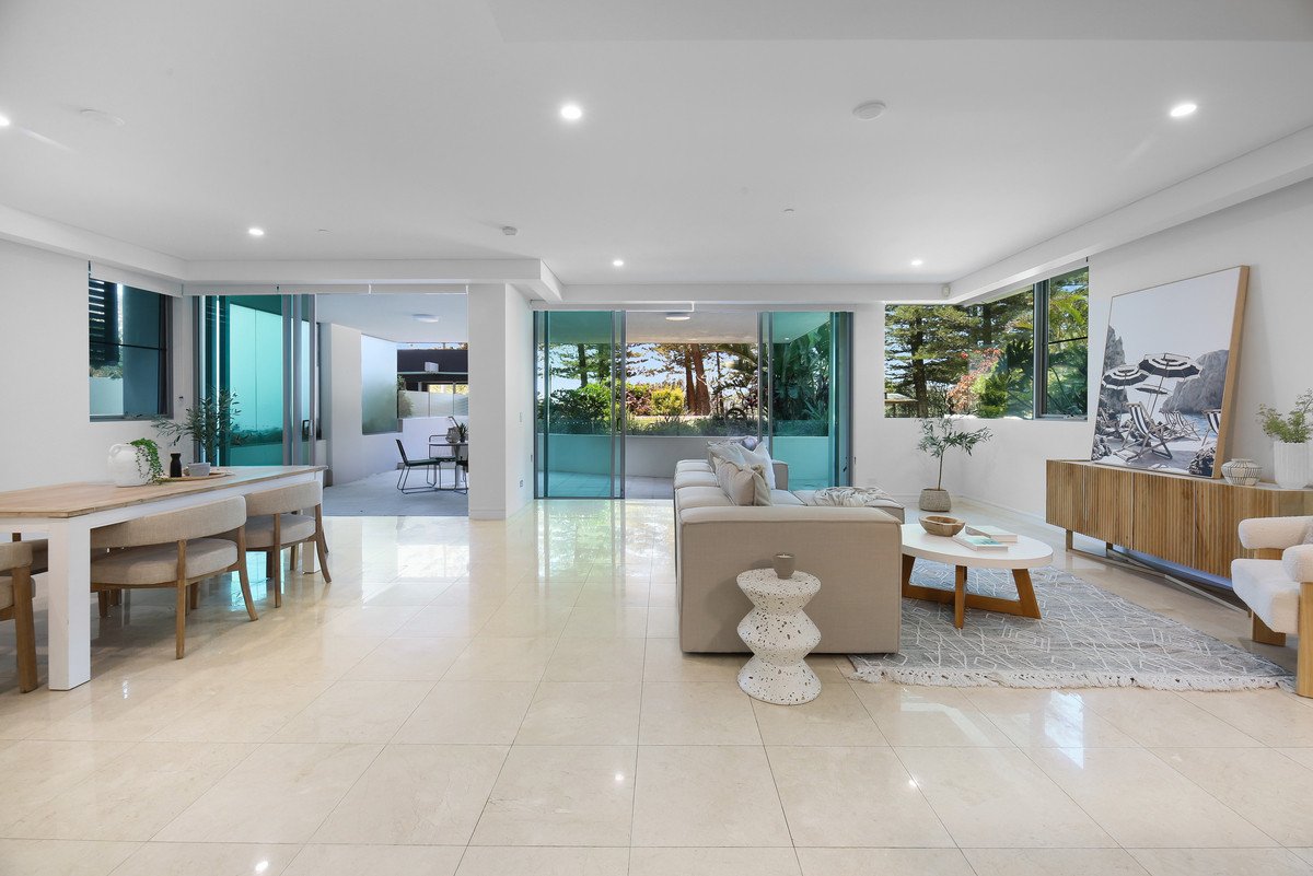 24/106 The Esplanade Burleigh Heads 9