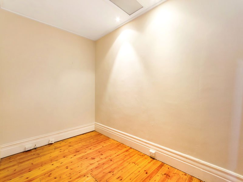 Gallery: 24/11-17 Park Street