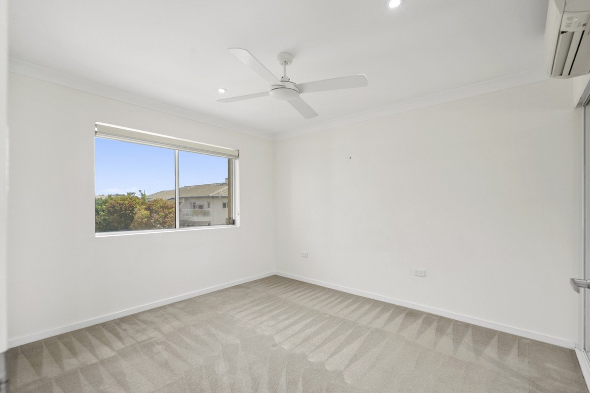 241/19 Burleigh Street Burleigh Heads 9