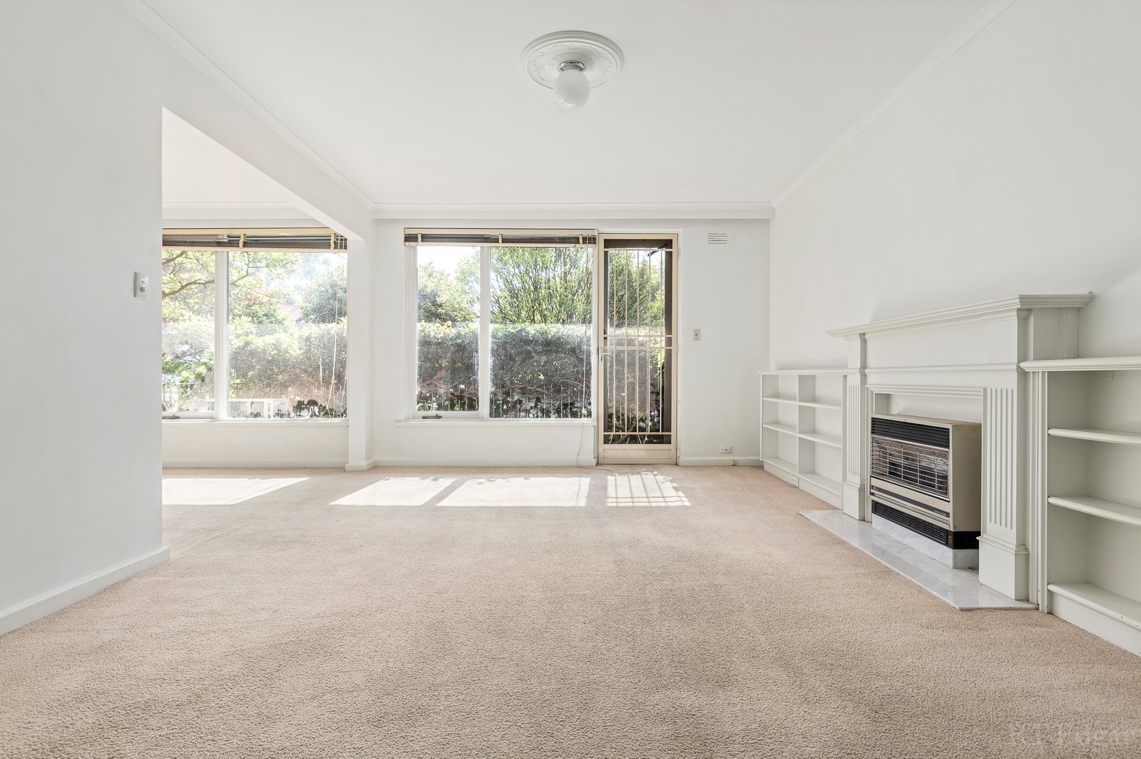 Real Estate and Property in 2/414 Glenferrie Road, Kooyong, VIC