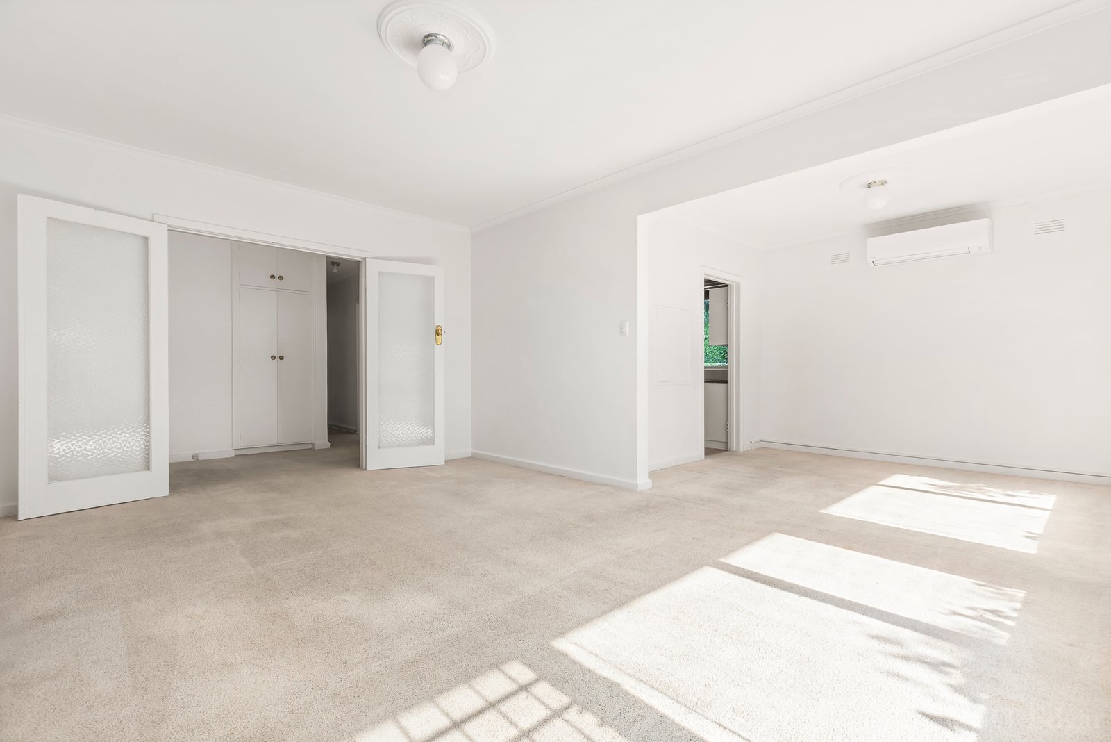 Real Estate and Property in 2/414 Glenferrie Road, Kooyong, VIC