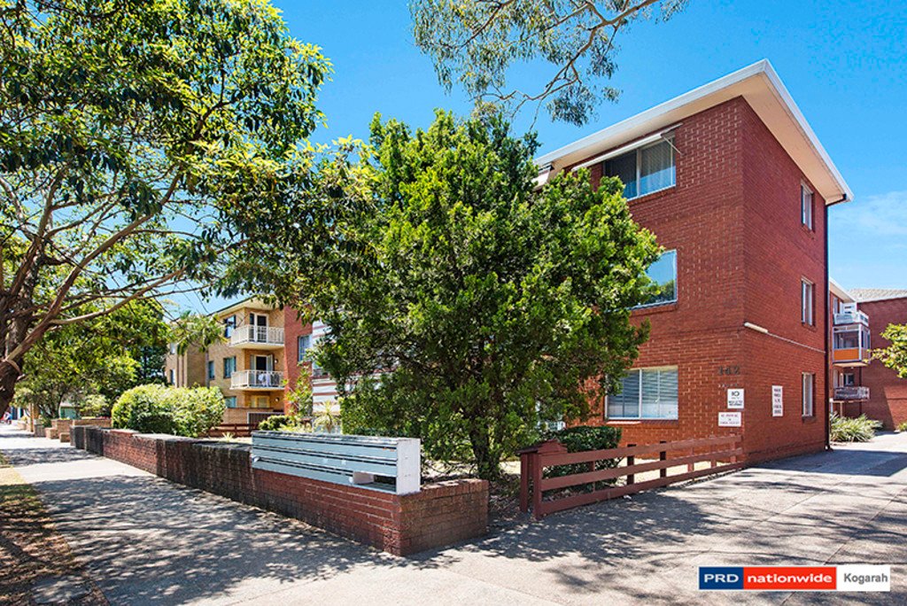 24/142 Chuter Avenue SANS SOUCI 1