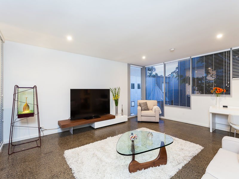 Gallery: 24/15 Beach Street