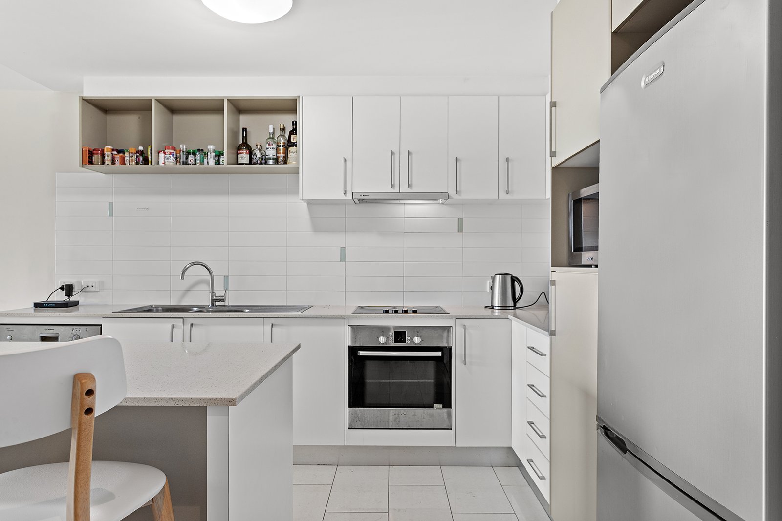 24/15 Flame Tree Court AIRLIE BEACH 13