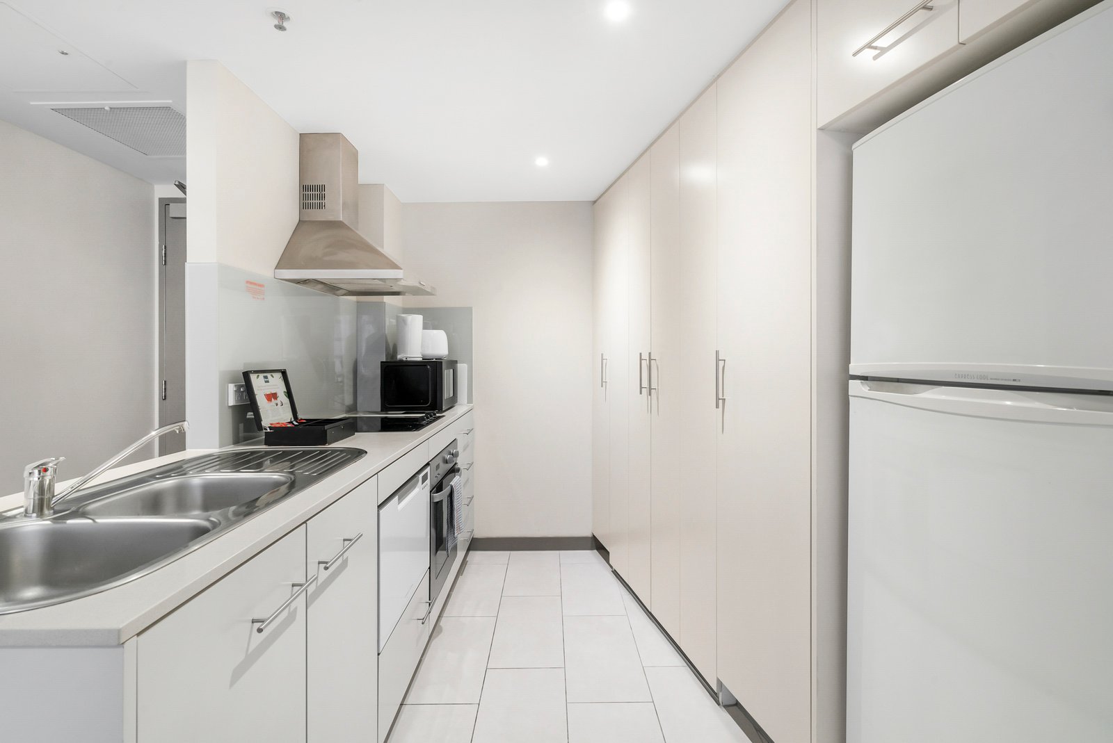 241/6-8 Stuart Street TWEED HEADS 4