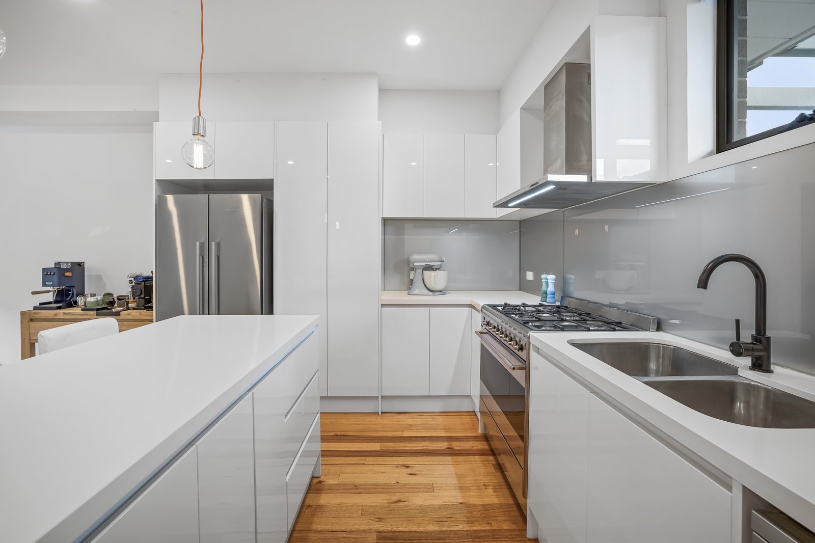 Real Estate and Property in 2/416 Brunswick Road, Brunswick West, VIC