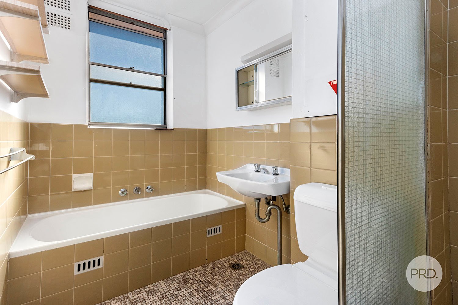 24/17 Phillip Street ROSELANDS 3