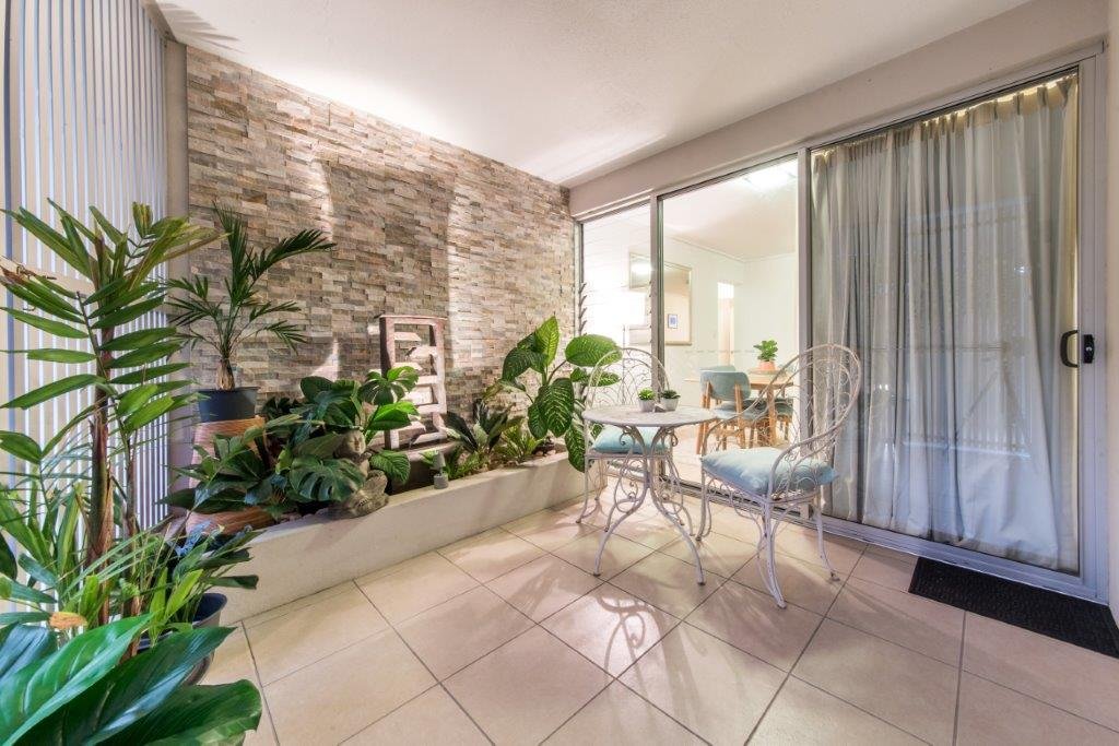 24/18 Seaview Drive AIRLIE BEACH 20