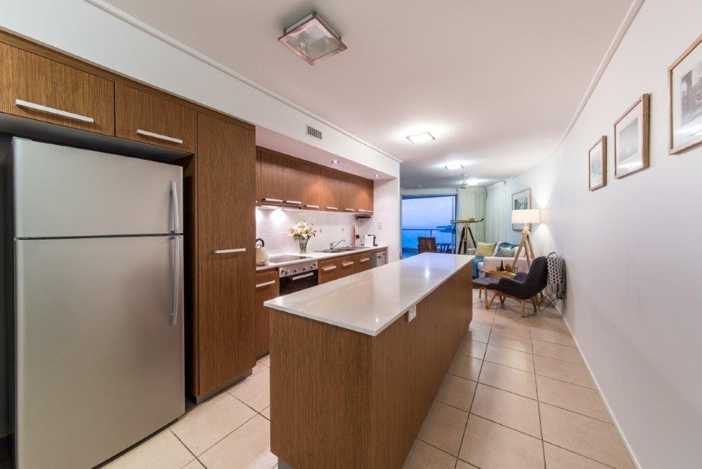 24/18 Seaview Drive AIRLIE BEACH 21