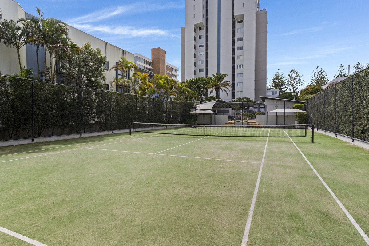 24/186 The Esplanade Burleigh Heads 25