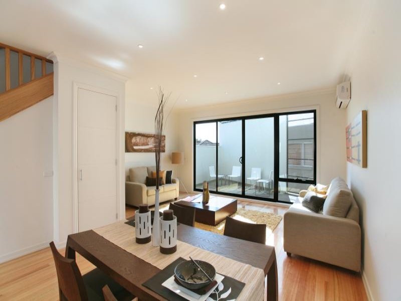 Gallery: 2/419 Waverley Road