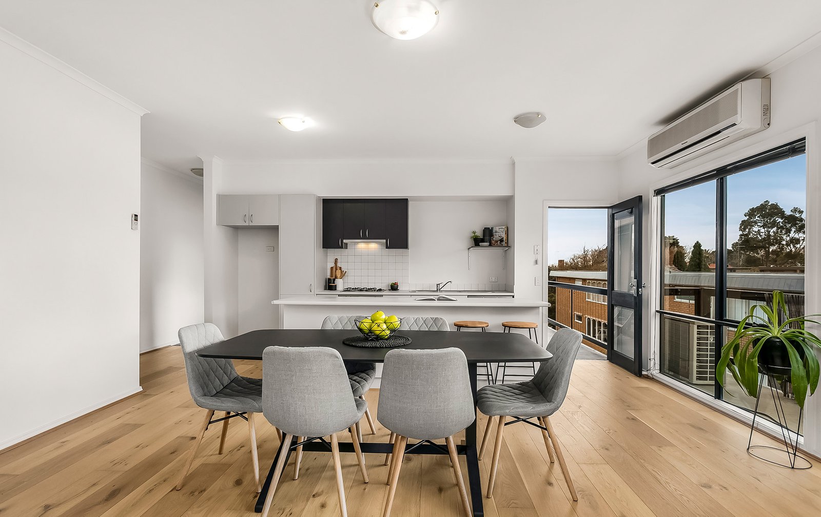 Gallery: 24/194 Alma Road