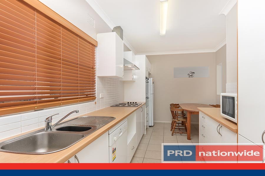2/42-44 Letitia Street OATLEY 3