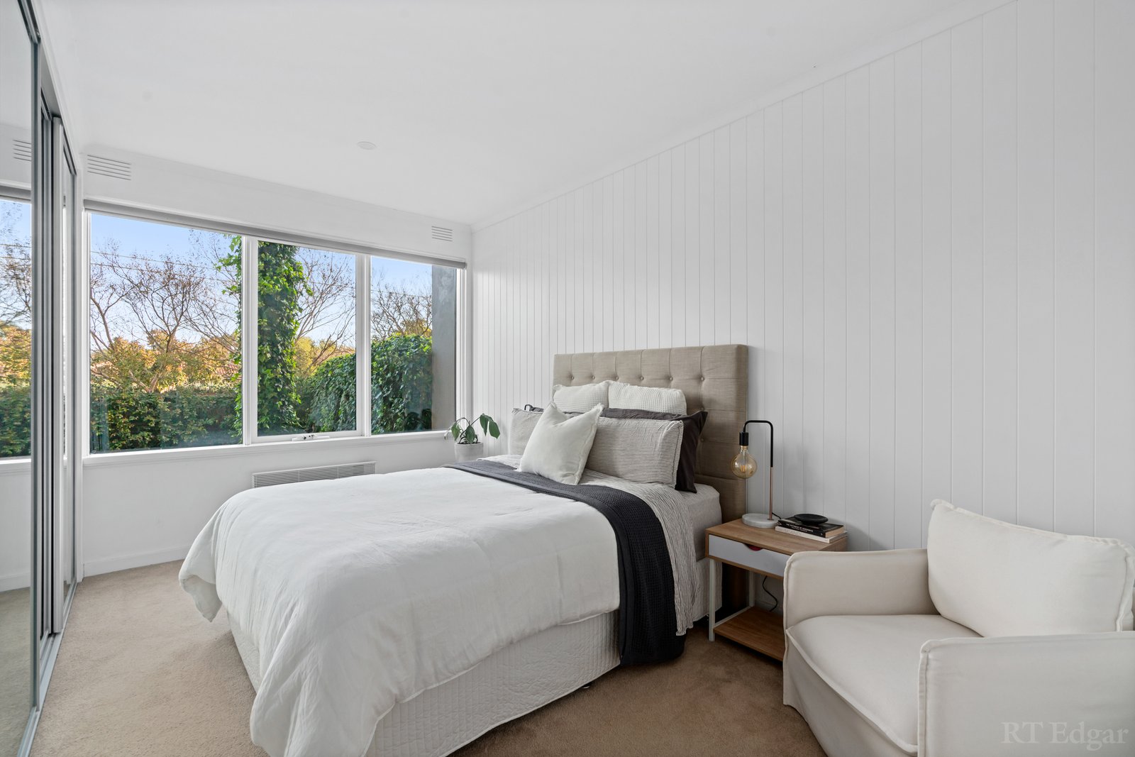 Real Estate and Property in 2/42-44 Regent Street, Preston, VIC