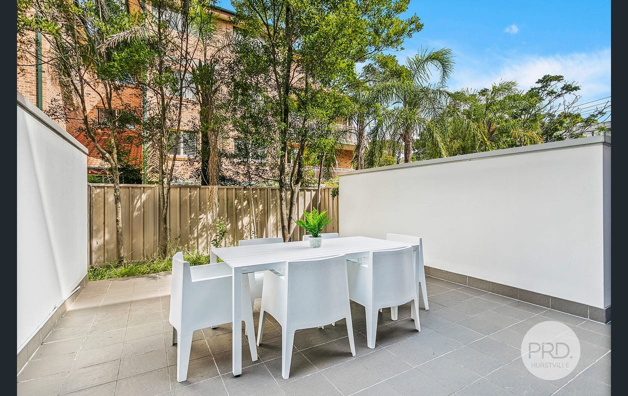 2/42-46 Carrington Avenue HURSTVILLE 8