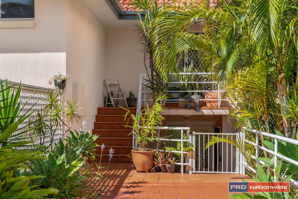 24/2-5 Shearwater Place KORORA 4