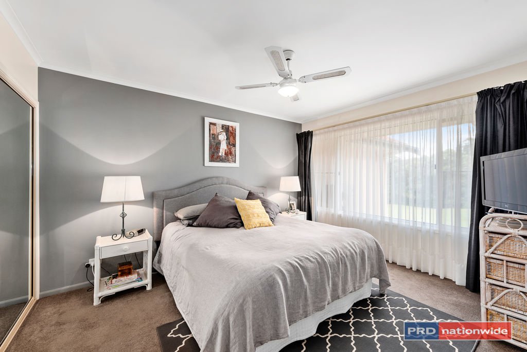 24/2-5 Shearwater Place KORORA 13