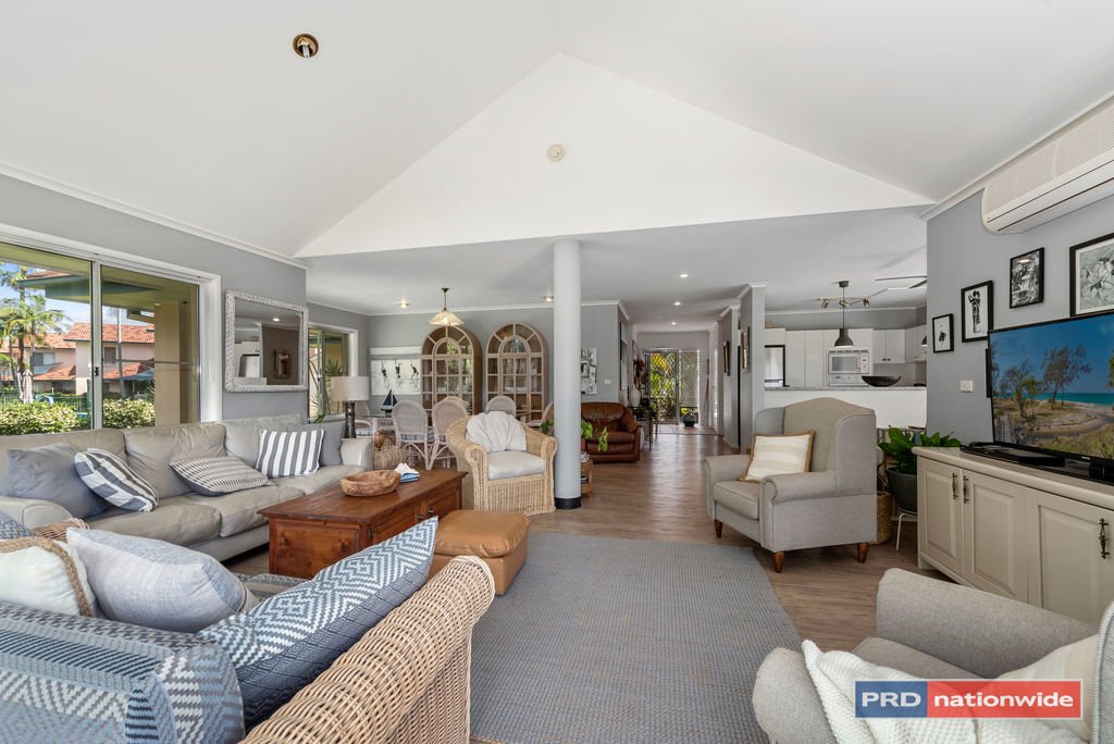 24/2-5 Shearwater Place KORORA 18