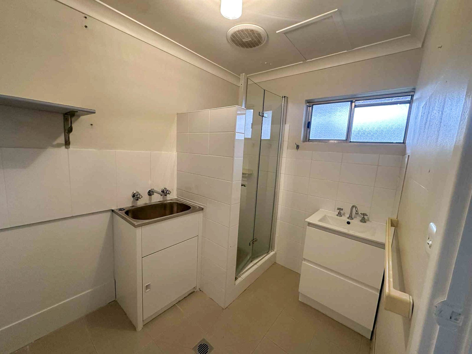 2/42 Albury St  TUMBARUMBA 6